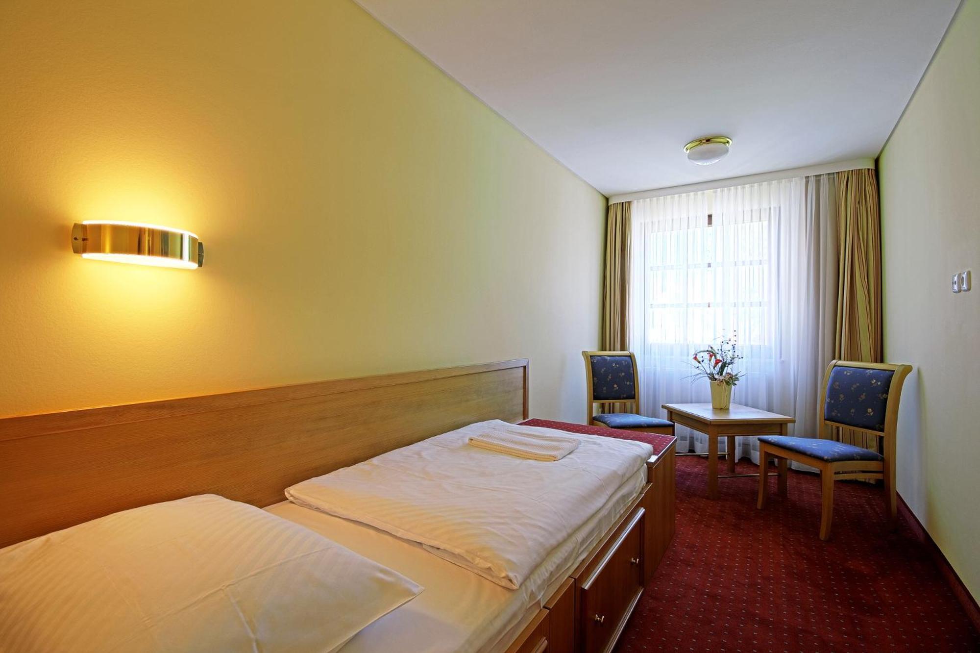 Ringhotel Warnemuender Hof Ρόστοκ Εξωτερικό φωτογραφία