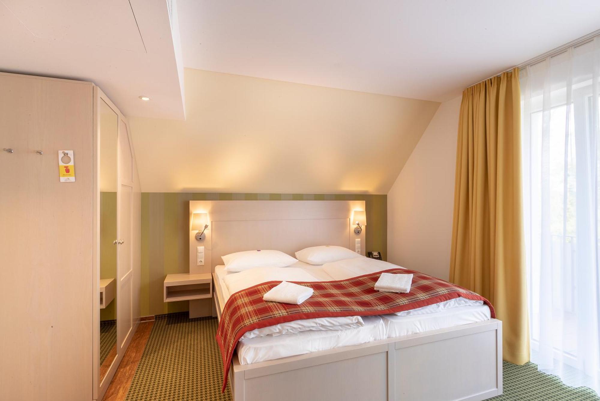 Ringhotel Warnemuender Hof Ρόστοκ Εξωτερικό φωτογραφία