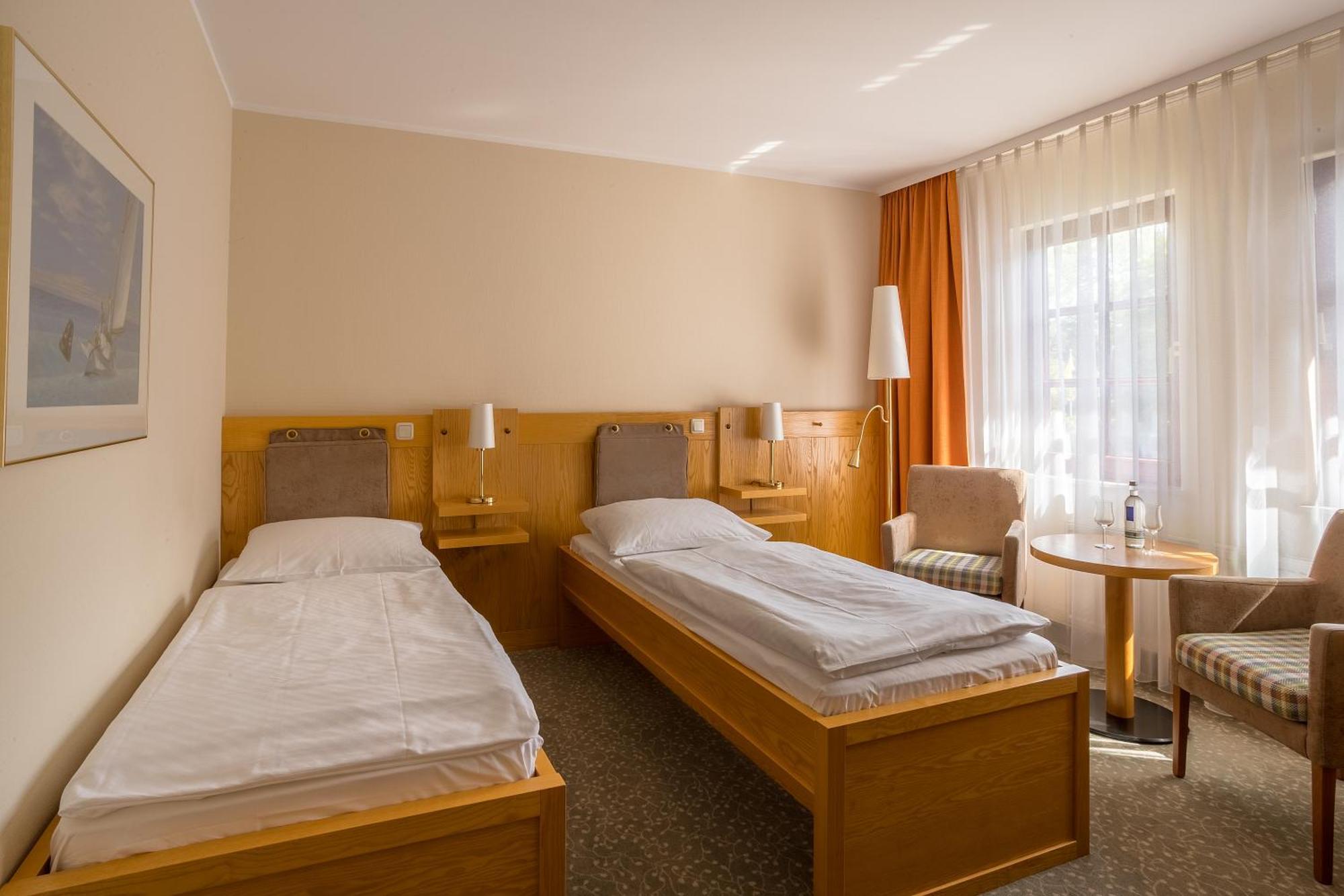 Ringhotel Warnemuender Hof Ρόστοκ Εξωτερικό φωτογραφία